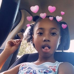 Meet your Posher, Sanai